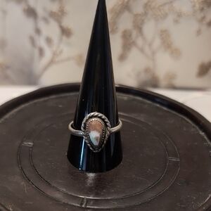 Opal .925 Silver Ring